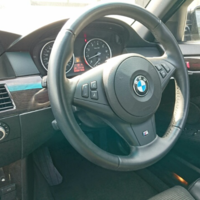 BMW525ツーリングのサムネイル